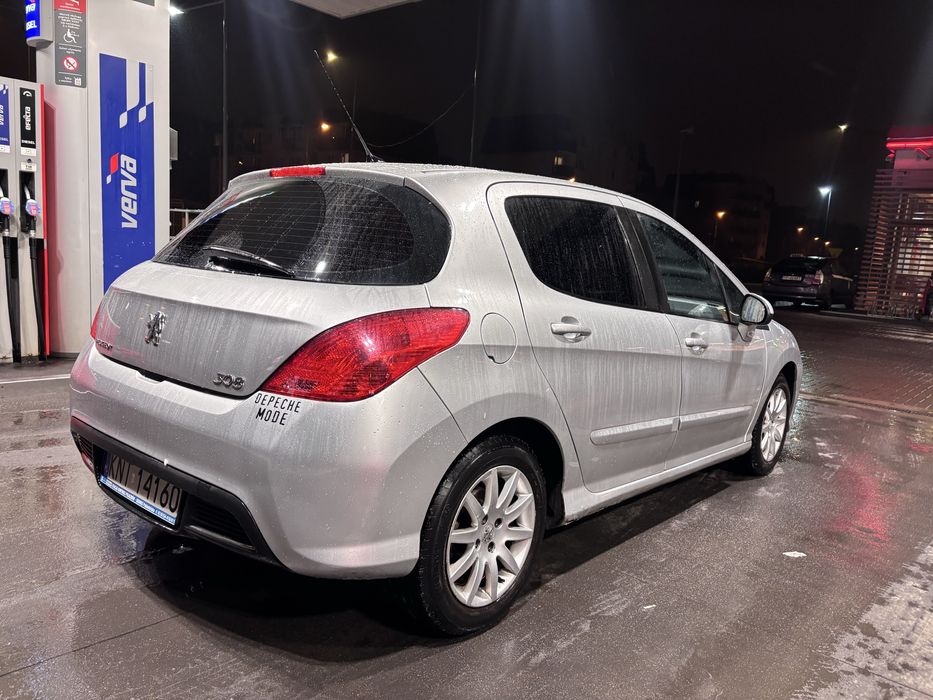 Peugeot 308 5d 1.6 hdi 109km 2010r panorama klima alu