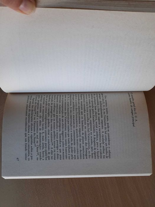 Livro "O arquipélago de sangue"