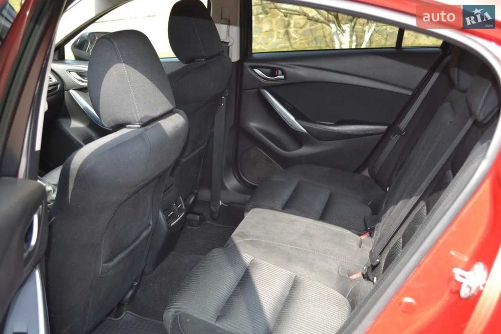 Mazda 6 2013 • 2.0 • Автомат • 188тис