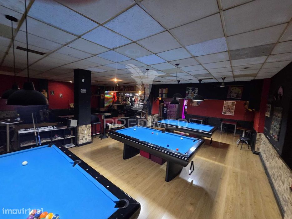 Trespasse de Bar & Clube de Lazer em Gaia