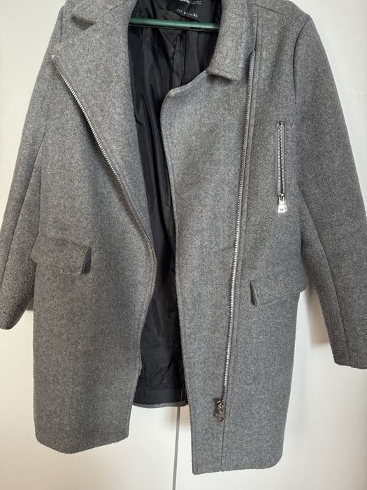 Płaszcz damski na zamek