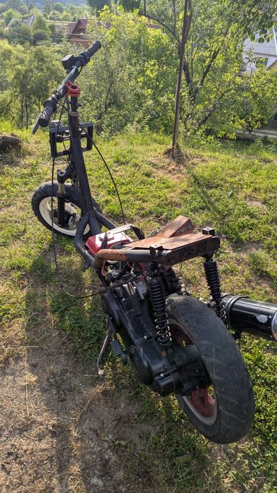 Скутер Viper Booster