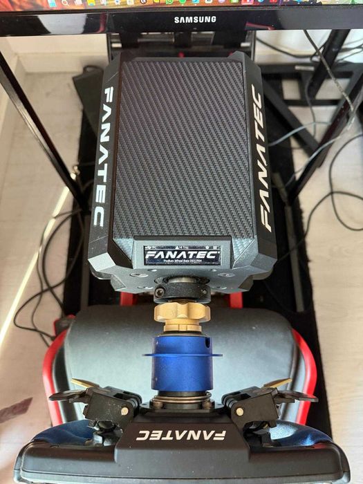 Playseat F1, Fanatec Wheel base DD1, Wheel Formula V2, Pedals V3