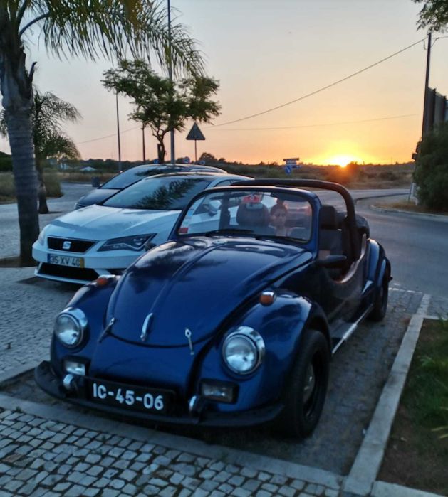 VW Carocha Cabrio 1970 - O Clássico Perfeito para Passeios, Eventos e Dias de Sol - 5 Lugares - Bom Estado. Entregue com inspeção e revisão.