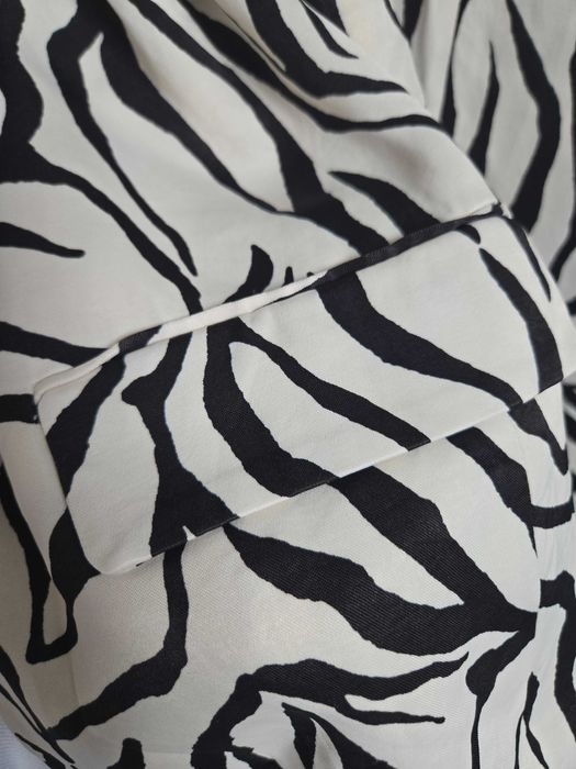 Blazer Zara Tam M Zebra