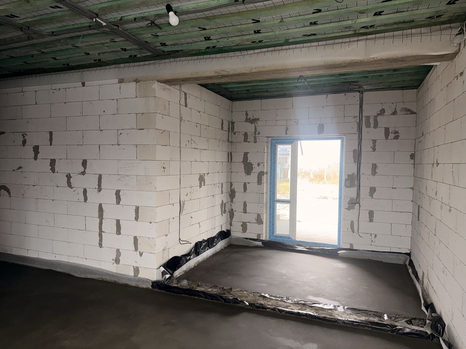 Сучасний будинок у Житомирі