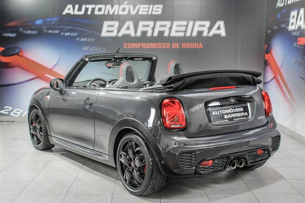 MINI Cabrio John Cooper Works Auto Desportiva