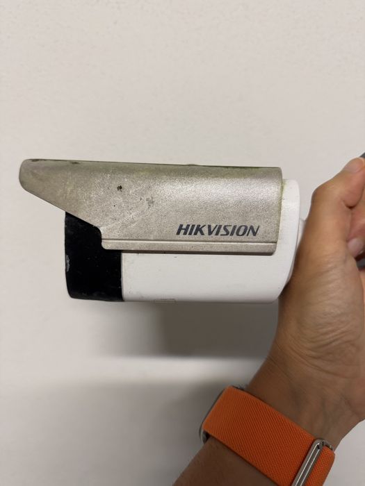 Kit 5 câmaras de vigilância — Hikvision + QVIS
