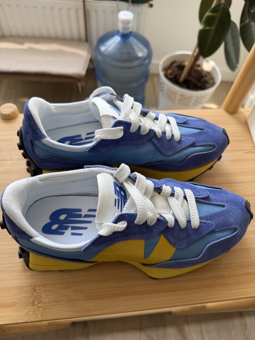 Кросівки new balance 327 в ідеальному стані