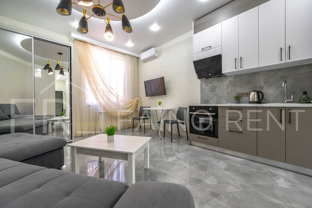 Стильні просторі апартаменти, Аркадія/5011