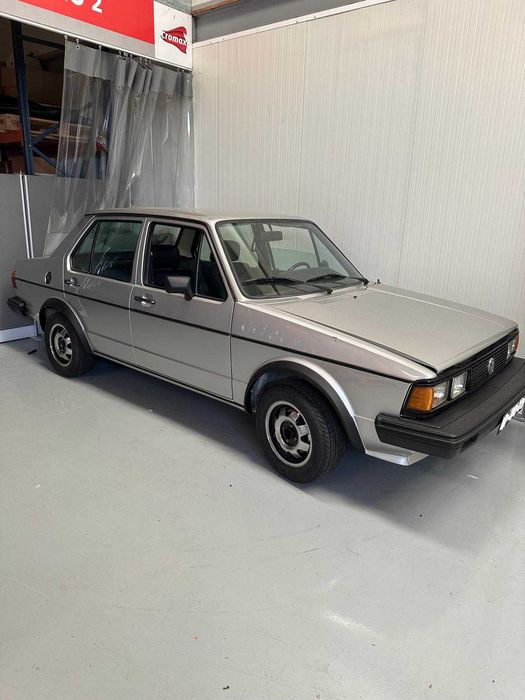 Vw jeta 1.600 injeções  ano 1980 muito bom estado
