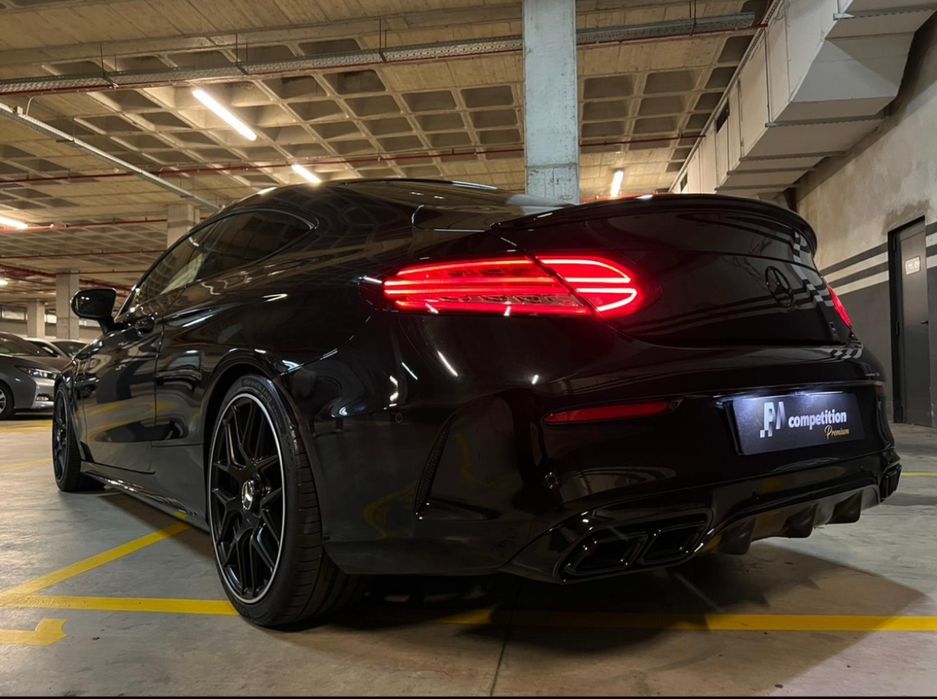 Mercedes C220 coupe c63