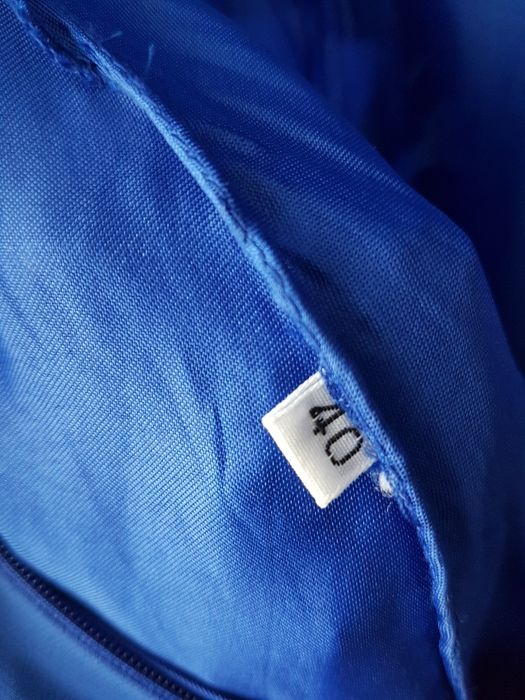 Suknia długa z koronką chabrowa, rozmiar 40
