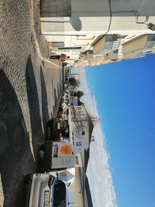 Parque, garagem, 16 lugares, Centro, Beja