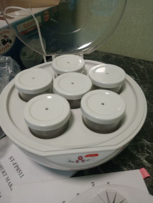 Продам йогуртницу Saturn. Новая.