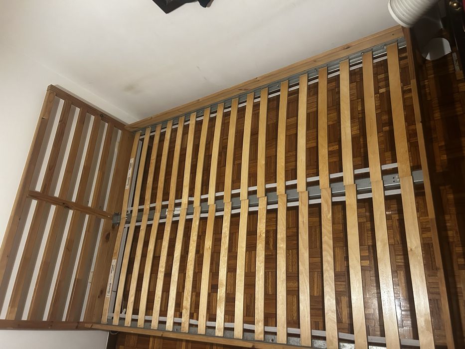 Cama de casal com colchão