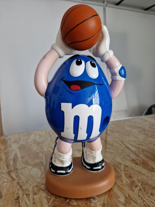 Boneco dispensador M&M