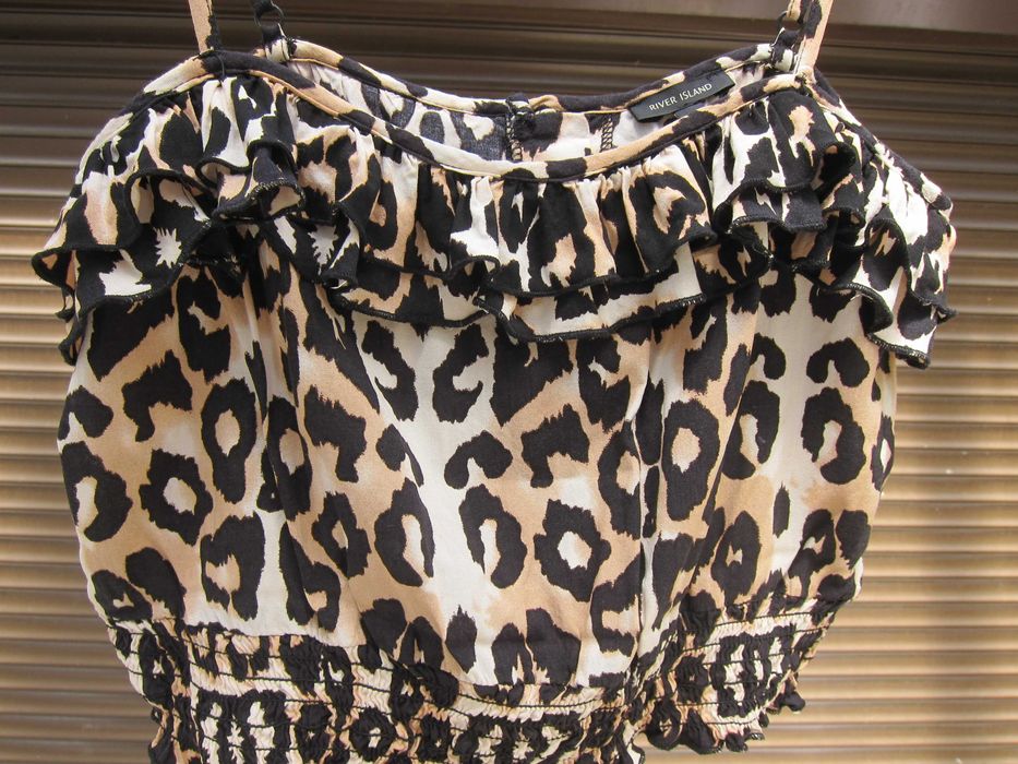 Топик британской фирмы River Island