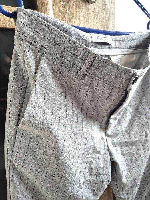 Spodnie męskie Bershka | Stan bardzo dobry | Rozmiar EUR36