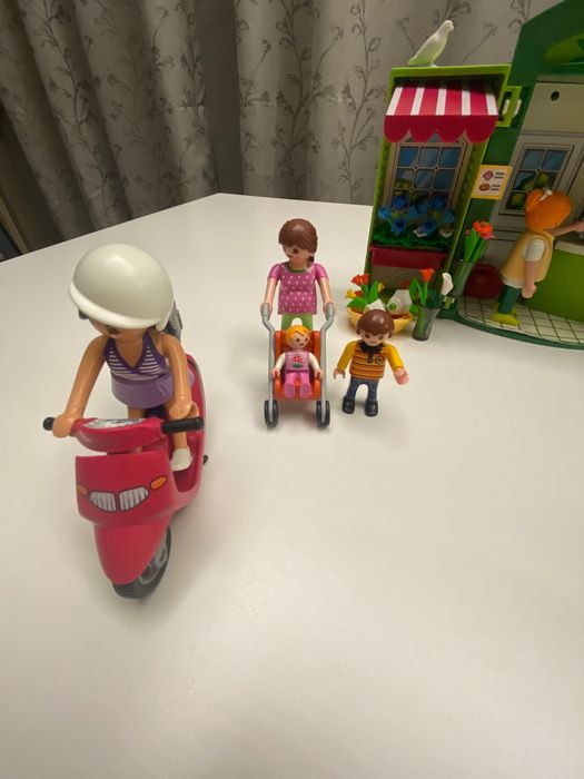 Playmobil ( 5 conjuntos diferentes)