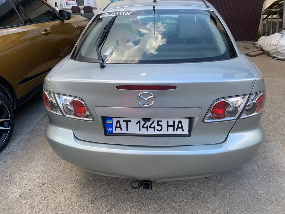 Автомобіль Mazda 6
