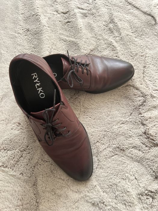 Półbuty wizytowe Ryłko 40