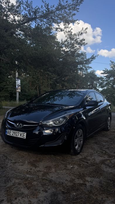 Hyundai Elatra 2015