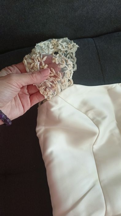 Весільна,фірмова сукня