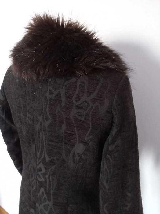 Damski zimowy płaszcz Alberto Toscani M kod962