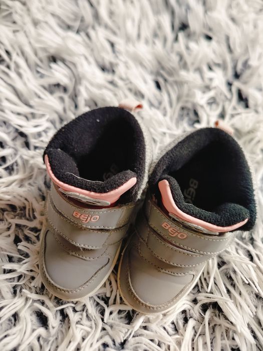 Buty dla dziewczynki Bejo