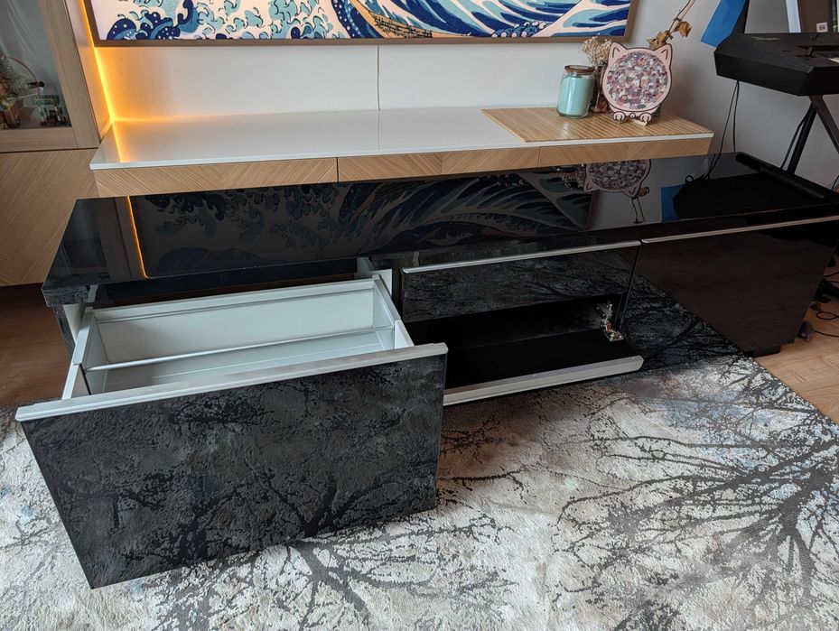 Móvel TV IKEA BESTÅ BURS — Preto Brilhante | 180 cm