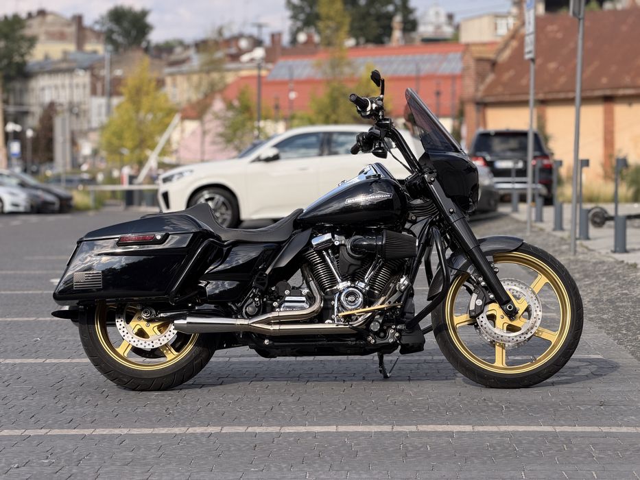 Harley-davidson road king