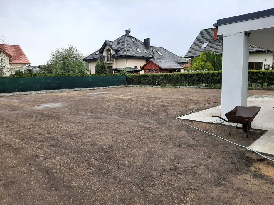 Karczowanie działek, koszenie, cięcie żywopłotów, drzew, wertykulacja