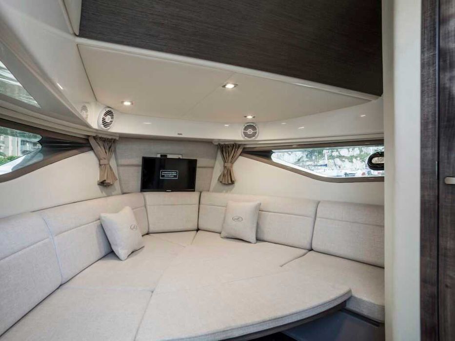 SEA RAY 320 SUNDANCER COUPE, STAN IDEALNY, 50 MTH, I WŁAŚCICIEL, F-RA VAT!