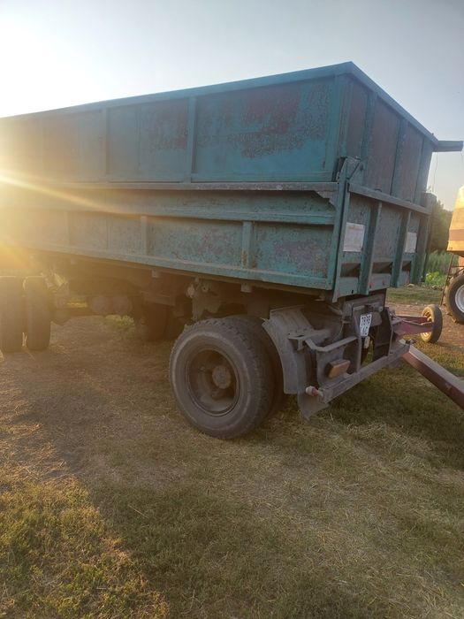 Продам прицеп камазовський