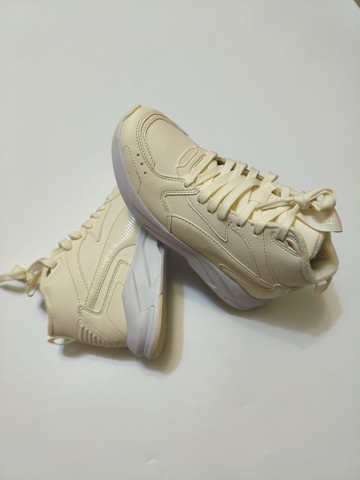 Кросівки жіночі Puma 37 розмір