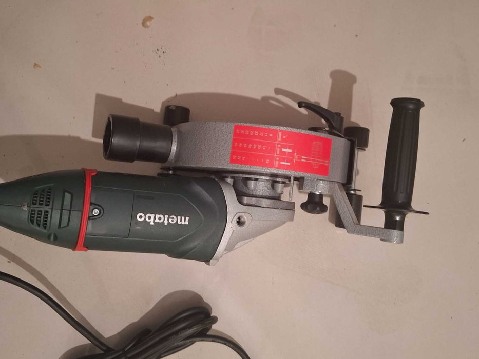 Bruzdownica Metabo MFE65  w metalowej walizce