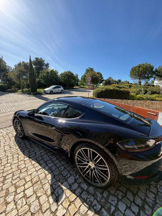 Porsche 718