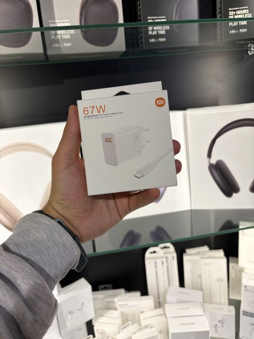 Продам новий зарядний пристрій Xiaomi 67W Power Adapter Suit