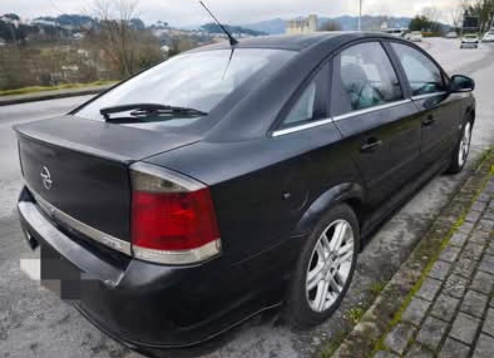 Opel Vectra C 2.2 GTS (2003) – Vendido inteiro ou às Peças