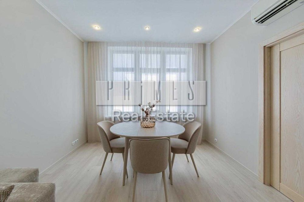 Продаж 2кім квартири на низькому поверсі в ЖК Новопечерські Липки 86м2