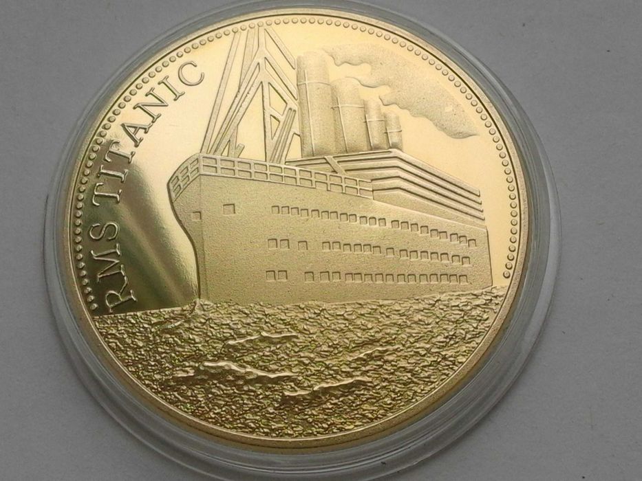 moneta Titanic      .