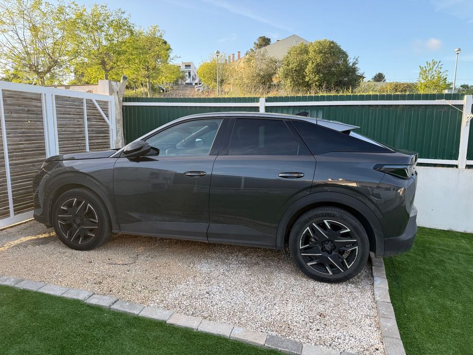 Peugeot 3008 1.2 Hybrid Allure Pack e-DCS6