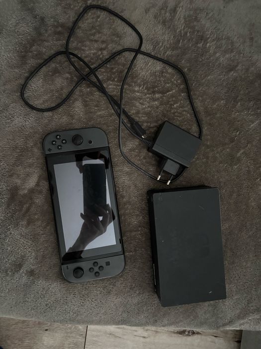 Nintendo Switch V1
