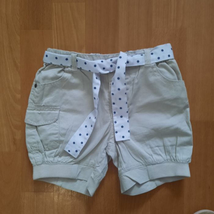 Spodenki dziewczęce roz.92