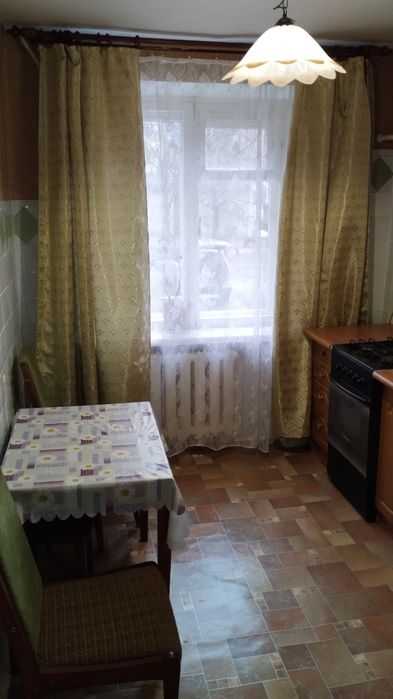 Сдам трёх комнатную квартиру в районе 2 ой городской больницы