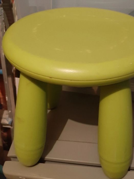 Taboret stołek Ikea Mammut