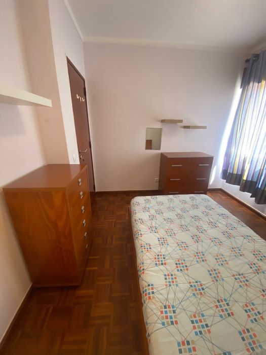 Quarto em Portimão