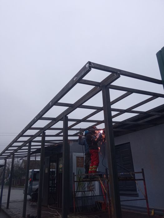 Виконуємо будівельні роботи