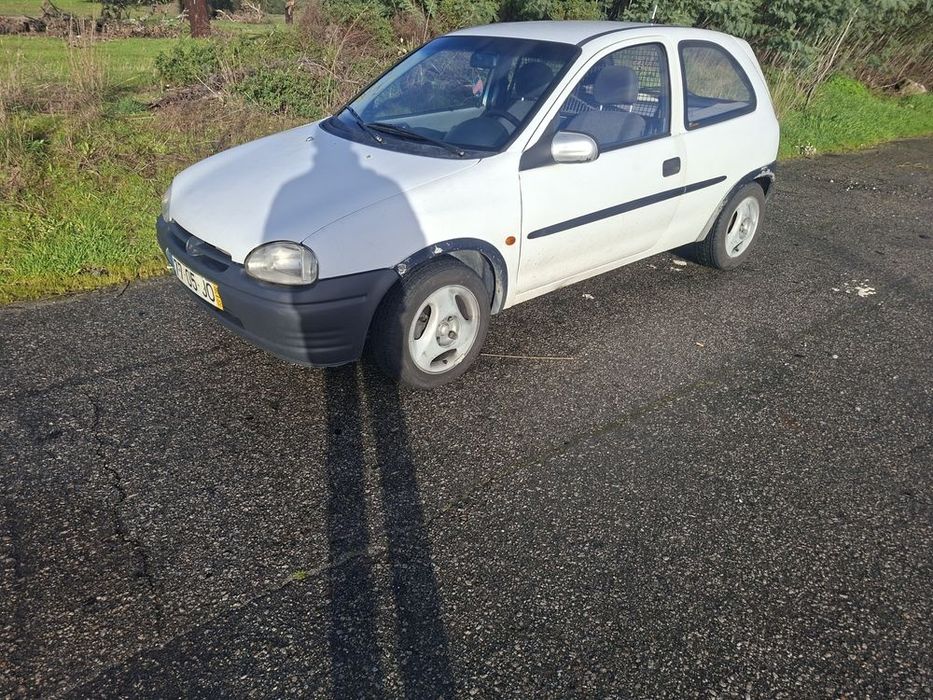 Vendo opel corsa b 1998 1.7d